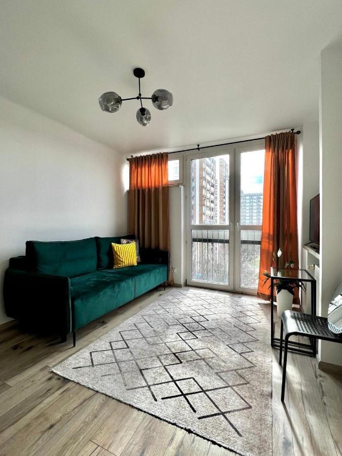 Mirovski Apartment ワルシャワ エクステリア 写真