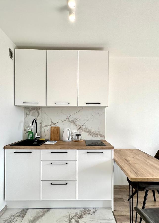 Mirovski Apartment ワルシャワ エクステリア 写真